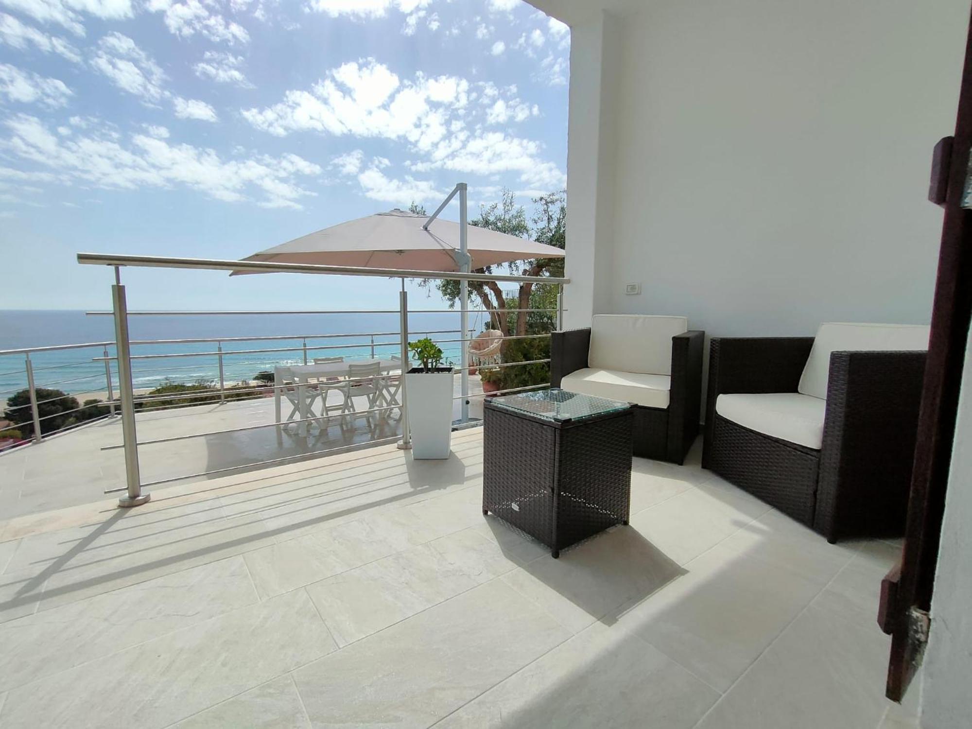 Villa La Terrazza Sull'Alba à Costa Rei Extérieur photo